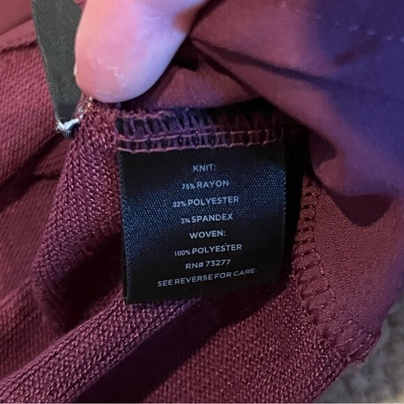 NWT Simply Vera Vera Wang Grape Wine Autumn Romance Draped Sides Long Sleeve Top - Picture 4 of 7